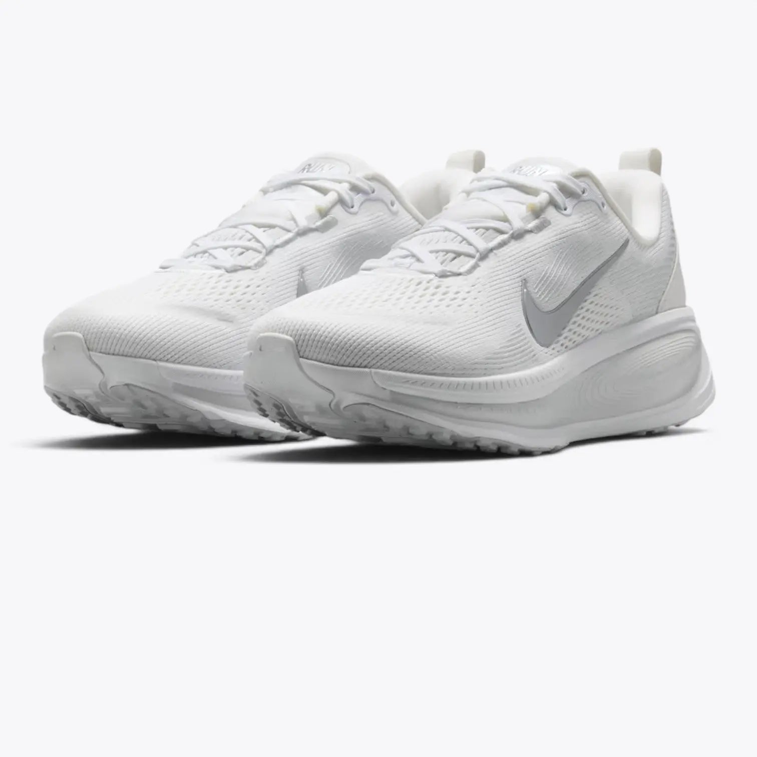 Nike Vomero 18 White Metallic Silver Photon Dust